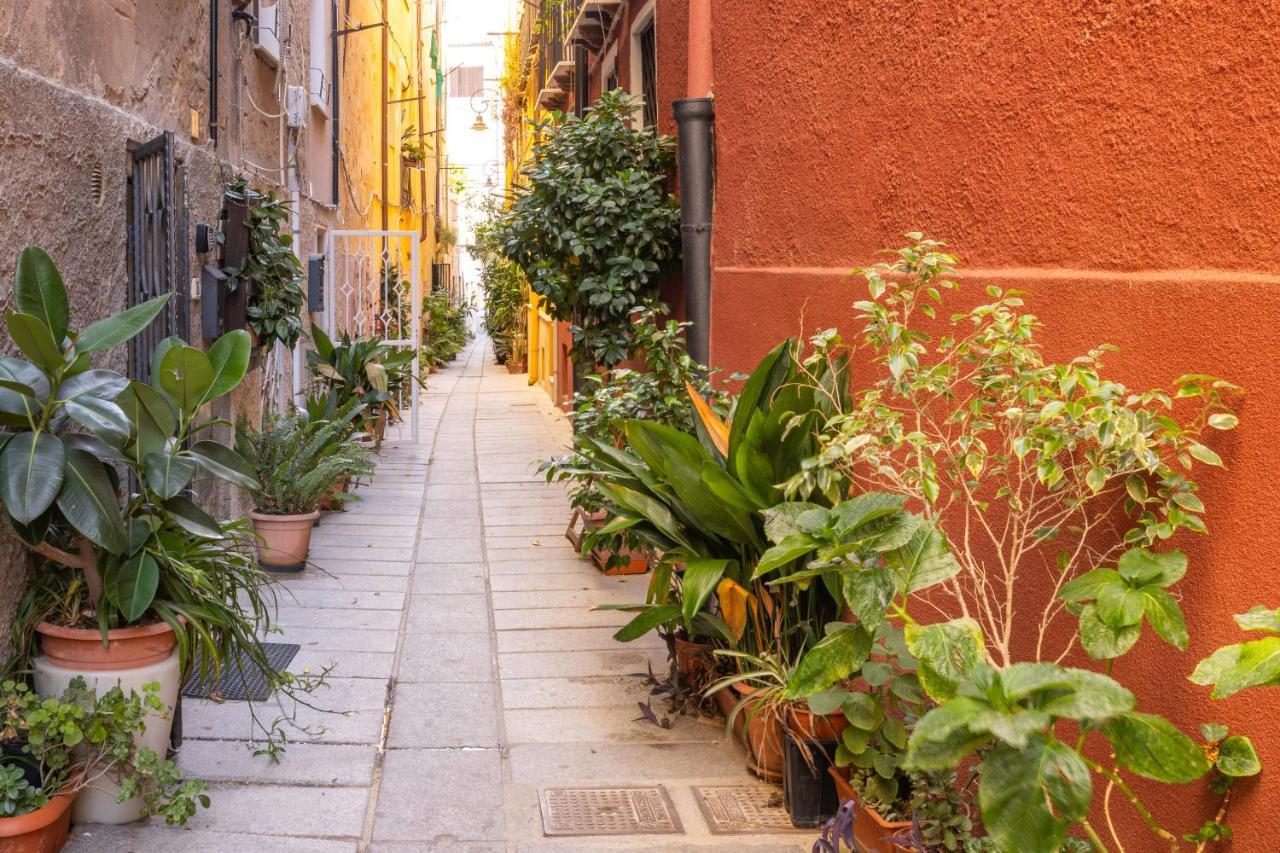 Casa Vacanze Nel Cuore Di Cagliari Exterior foto